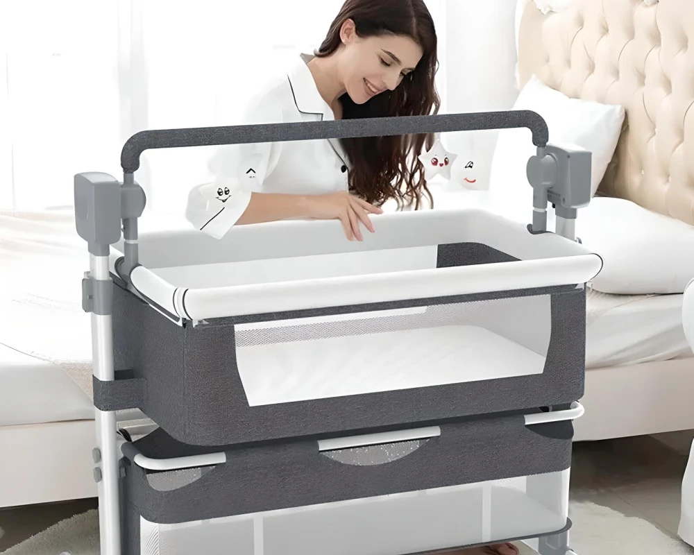 bassinet that moves side to side